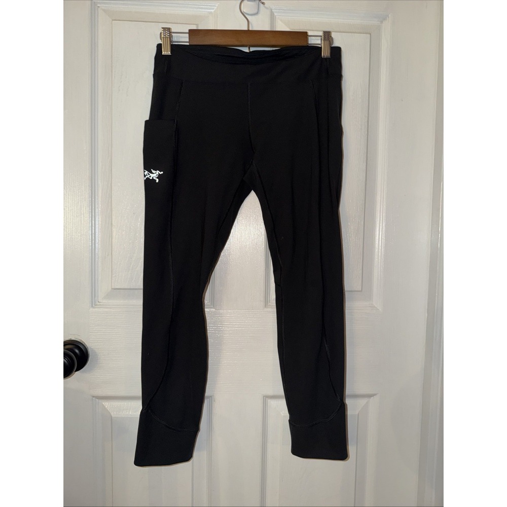 Arcteryx Women's Sunara Tights Cropped Size Medium Color Black